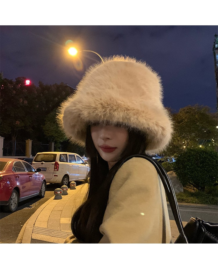 Faux Fur Bucket Hat Beige